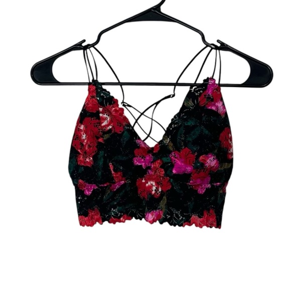 PINK Victoria’s Secret Strappy Back Floral Lace Bralette Size S-DD Feminine - Picture 1 of 8